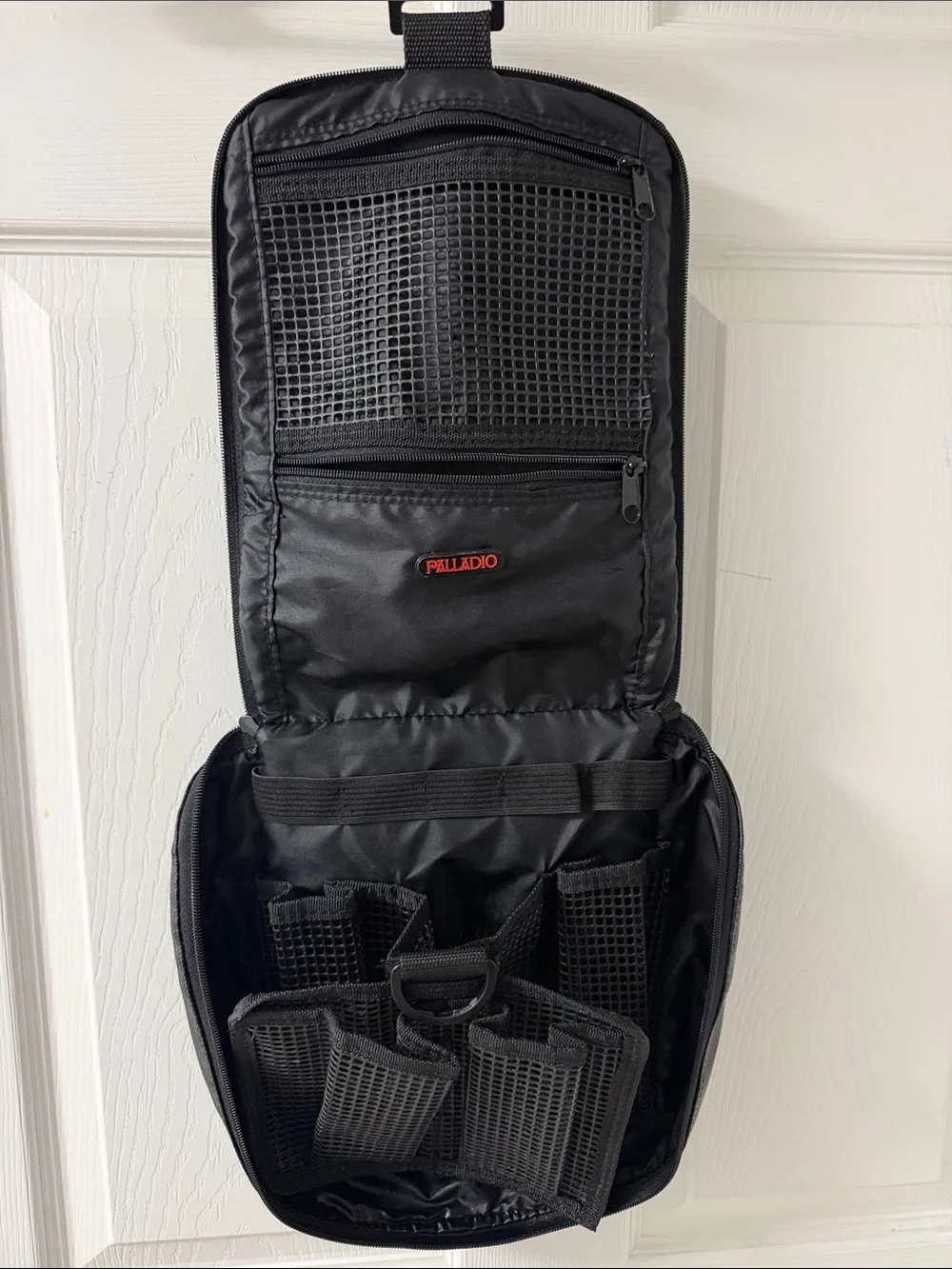 Palladio Black Hanging Travel Toiletry Case w/ Detachable Pocket Y2K